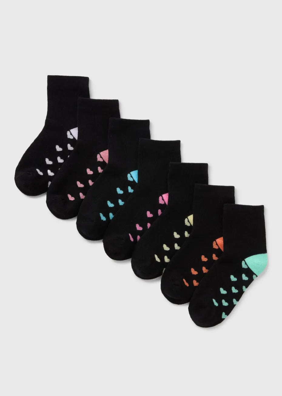 7 Pack Girls Black Heart Socks (Younger 6-Older 6.5)