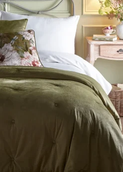 Appletree Heritage Austell Olive Velvet Bedspread