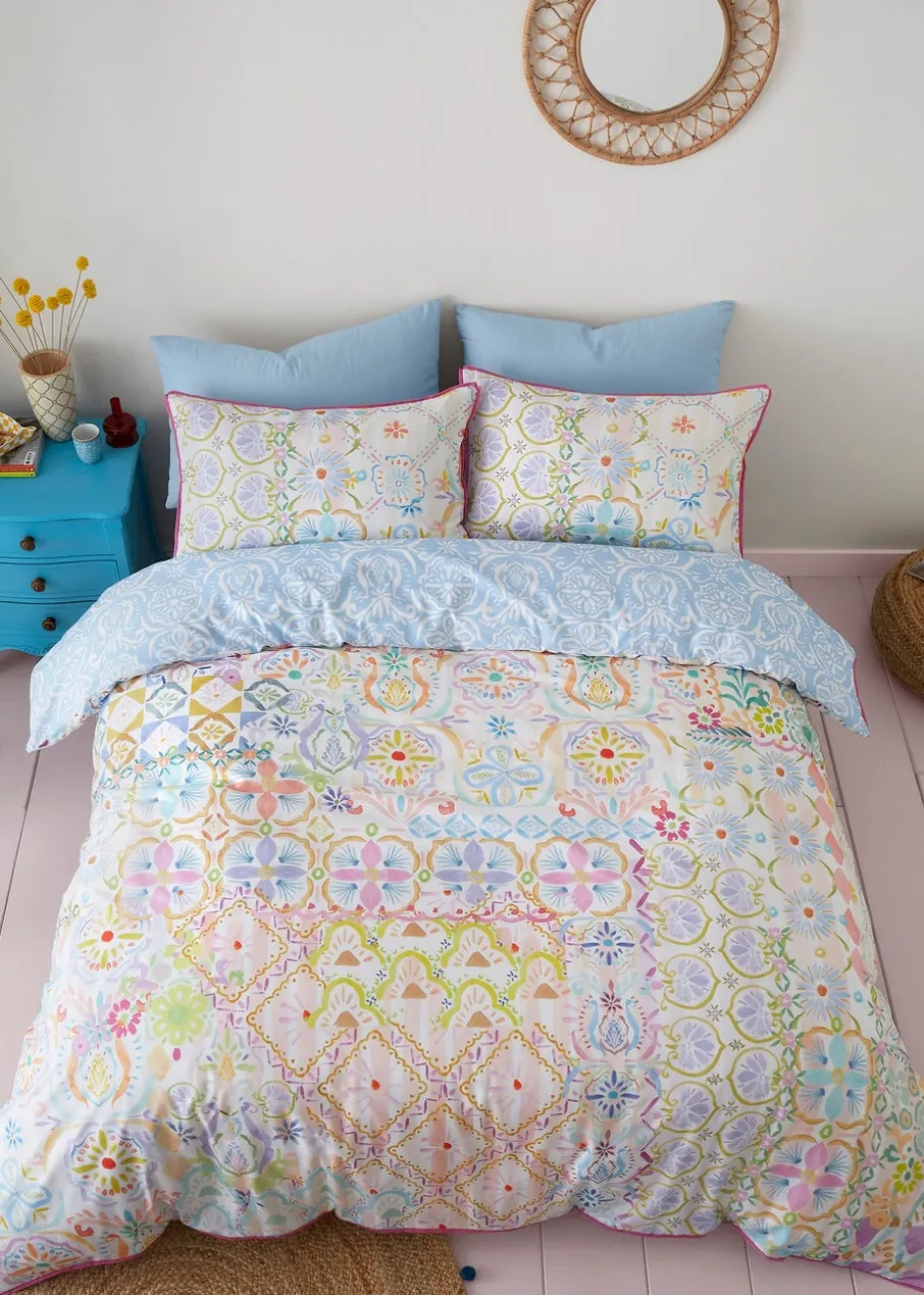 Appletree Style Casablanca Reversible White Duvet Cover Set