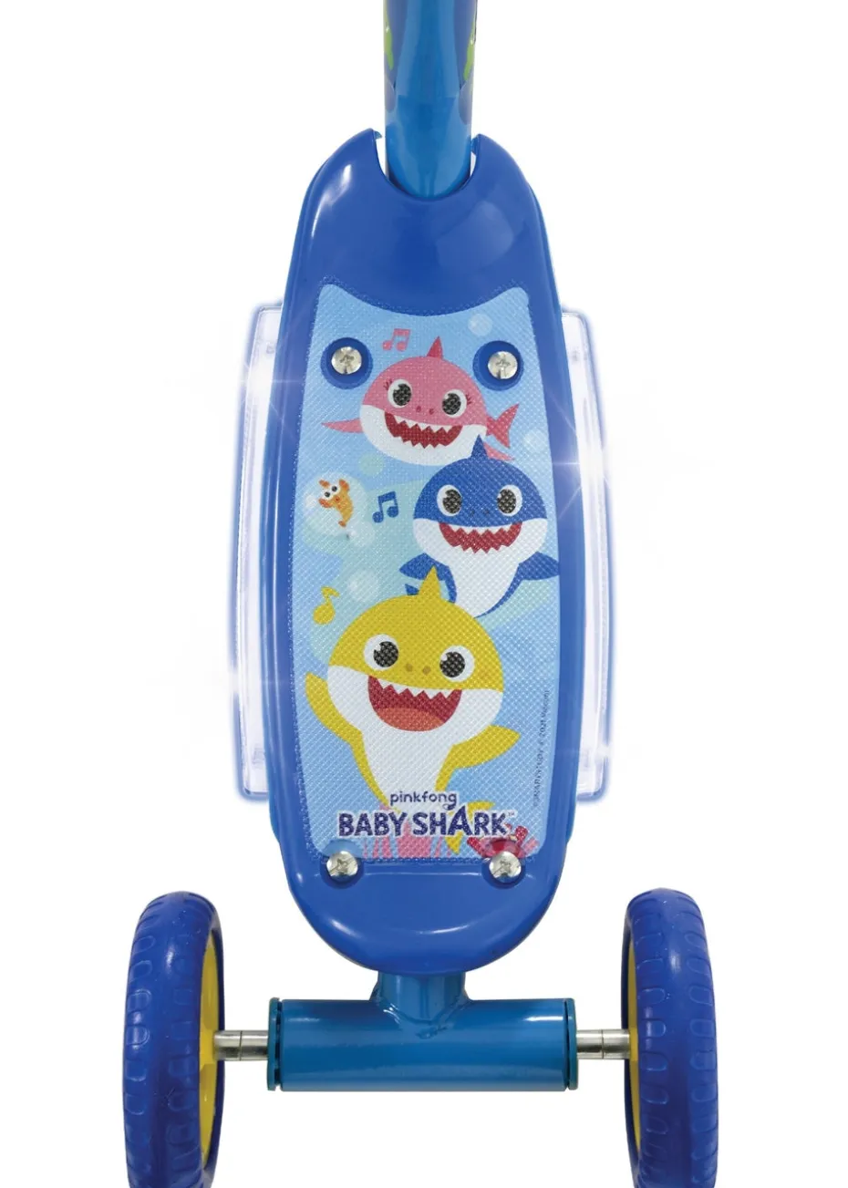 Baby Shark Music & Lights Scooter