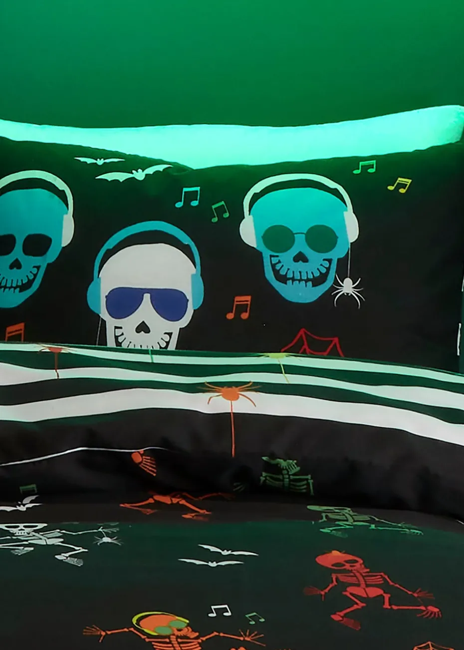 Bedlam Halloween Dancing Skeletons Duvet Cover Set