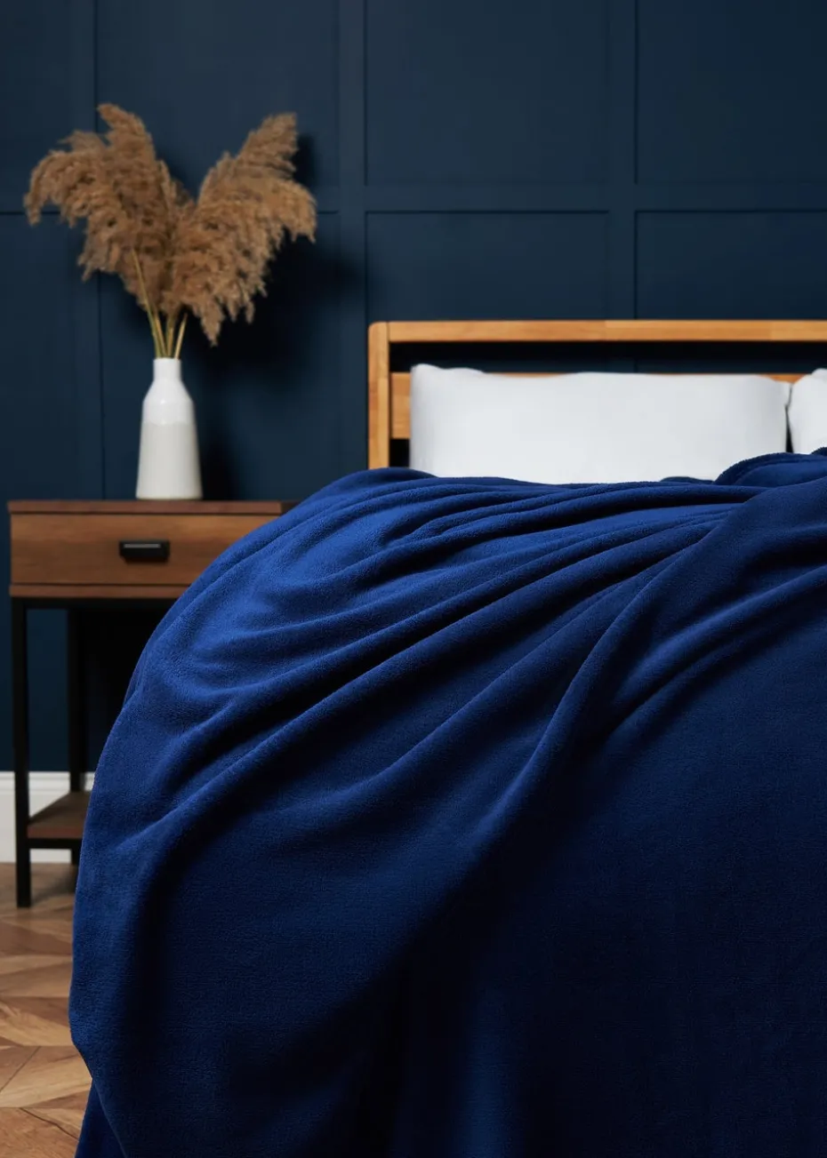 BHS Microfleece Navy Throw (140 x 180cm)