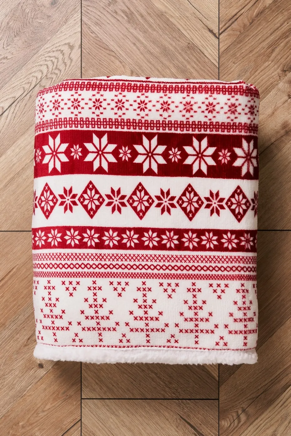 BHS Red Fair Isle Throw with Faux-Shearling Back