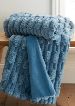 Bianca Fine Linens So Soft Carved Faux Fur Blanket Throw (150x200 cm)