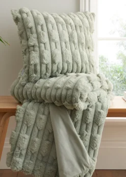 Bianca Fine Linens So Soft Carved Faux Fur Cushion (50x50cm)