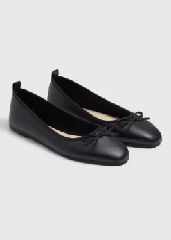 Black Ballet Flats