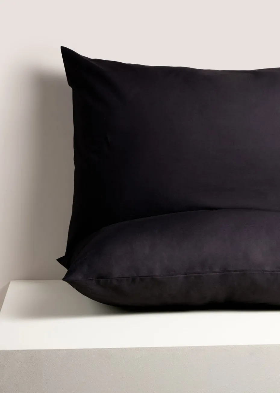 Black Geo Pinsonic Duvet Cover