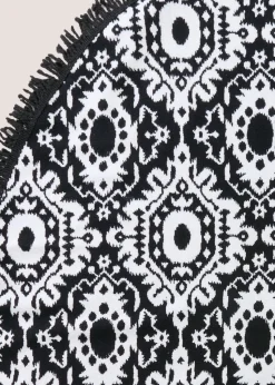 Black Mono Round Beach Towel