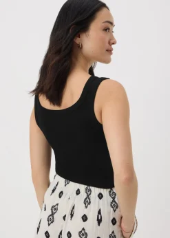 Black Scoop Neck Ribbed Vest