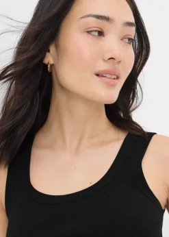 Black Scoop Neck Ribbed Vest