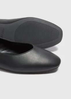 Black Square Toe Ballet Flats