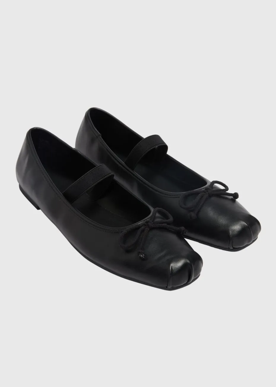 Black Square Toe Ballet Flats