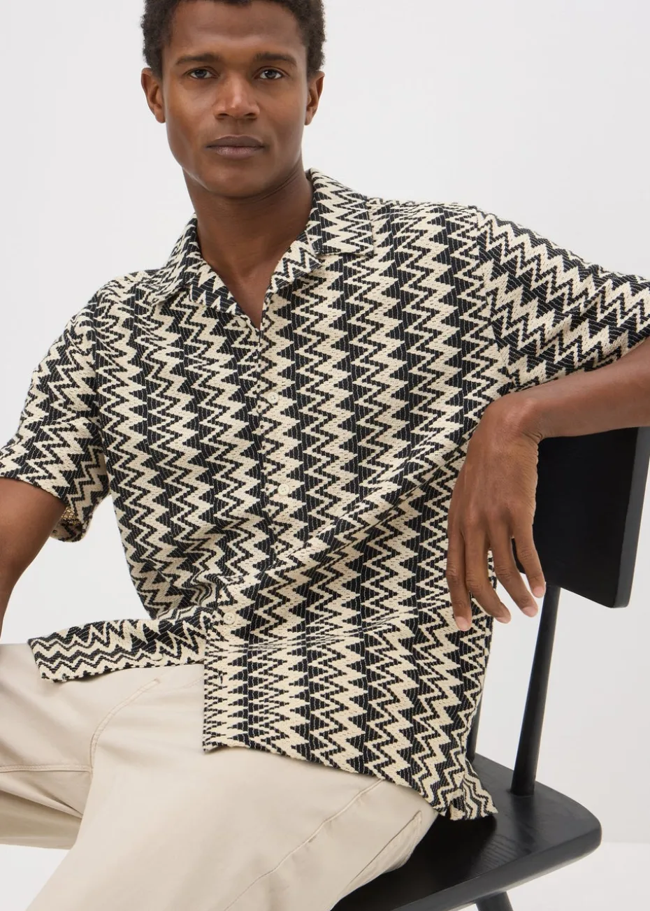 Black Textured Zig Zag Shirt