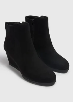 Black Wedge Boots