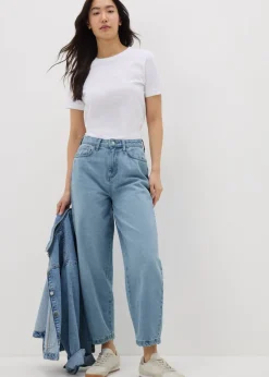 Blue Light Wash Barrel Leg Jeans