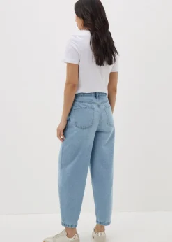 Blue Light Wash Barrel Leg Jeans