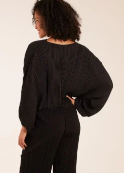 Blue Vanilla Black Long Sleeve Pleated Top