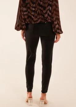 Blue Vanilla Black Mid Rise Cropped Straight Leg Jeans