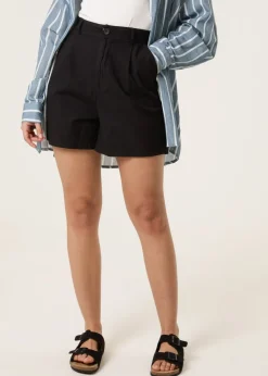 Blue Vanilla Ivory Shorts With Pleated Design