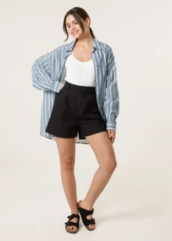 Blue Vanilla Ivory Shorts With Pleated Design