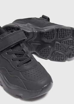 Boys Black School Trainers (Younger 10-Older 6)