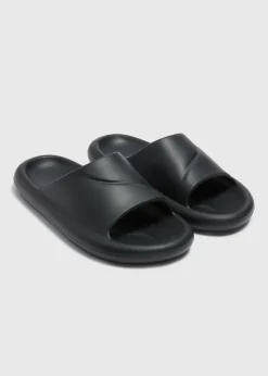 Boys Black Sliders (Younger 10/11-Older 5/6)
