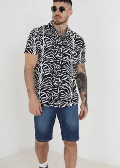 Brave Soul White Short Sleeve Print Shirt