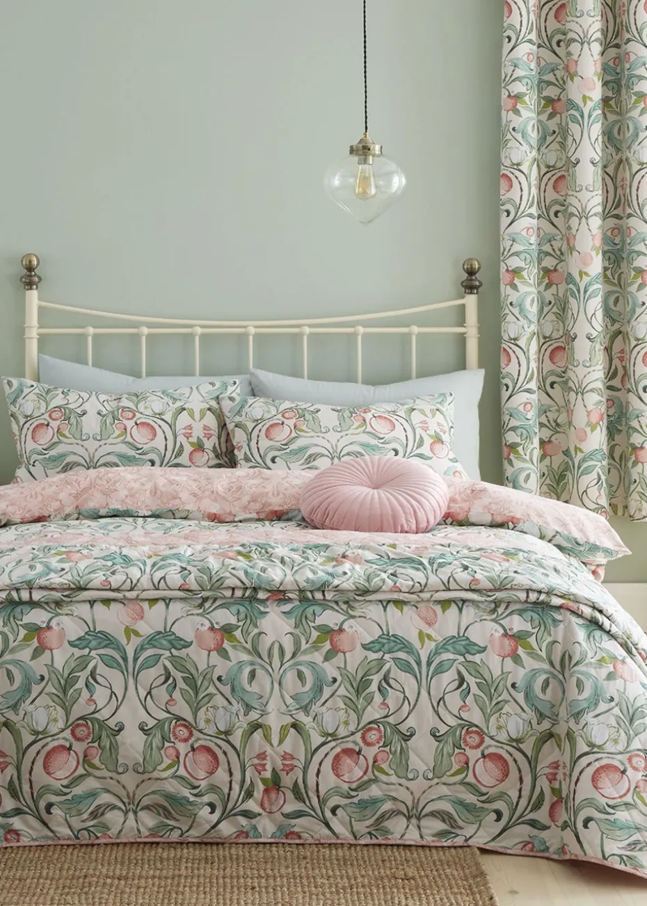 Catherine Lansfield Clarence Floral Duvet Cover