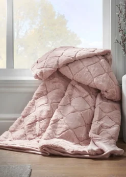 Catherine Lansfield Cosy Diamond Soft 130x170cm Blanket Throw