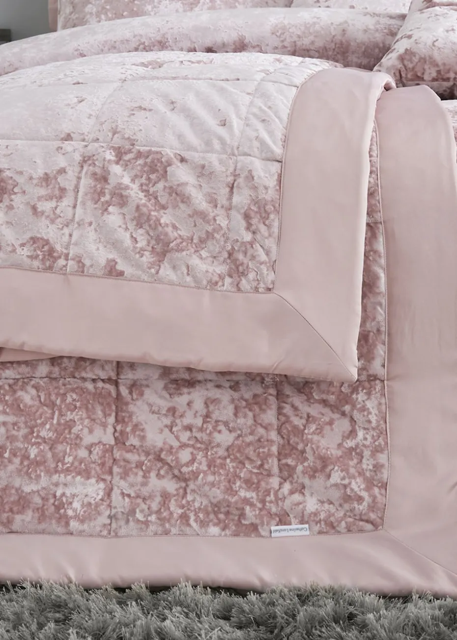 Catherine Lansfield Crushed Velvet Quilted Bedspread (220x220cm)