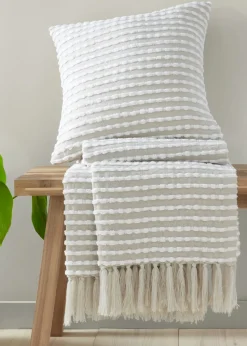 Catherine Lansfield Stab Stitch Natural Throw (125x150cm)