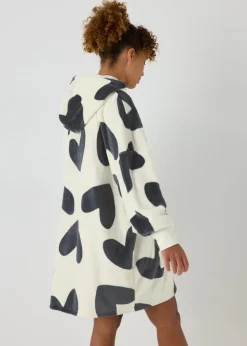 Cream Heart Snuggle Hoodie