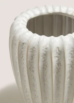 Cream Ridge Ceramic Tall Vase (14cm x 14cm x 25cm)