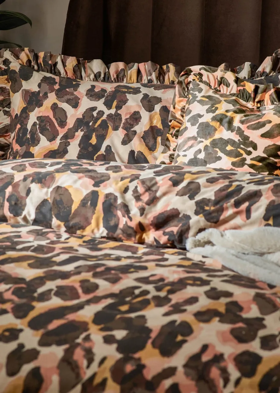 furn. Leopard Printed Frill Trim Duvet Cover Set
