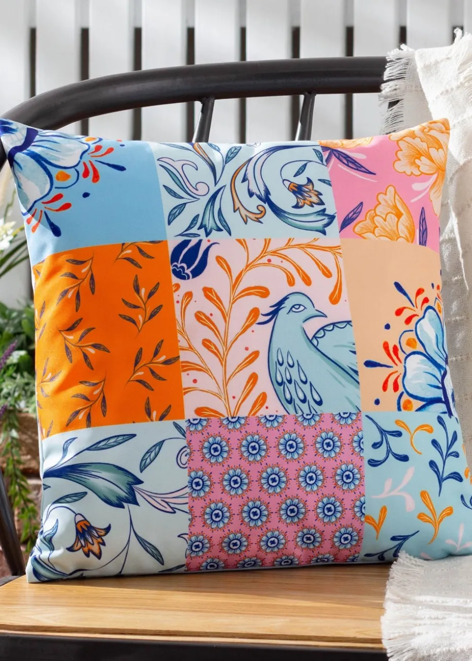 furn. Multi Azzar Filled Outdoor Cushions (43cm x 43cm x 8cm)