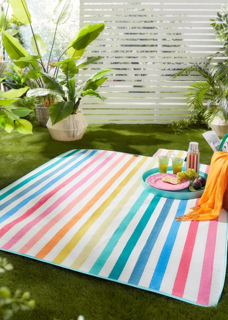 Fusion Carlson Stripe White Picnic Blanket