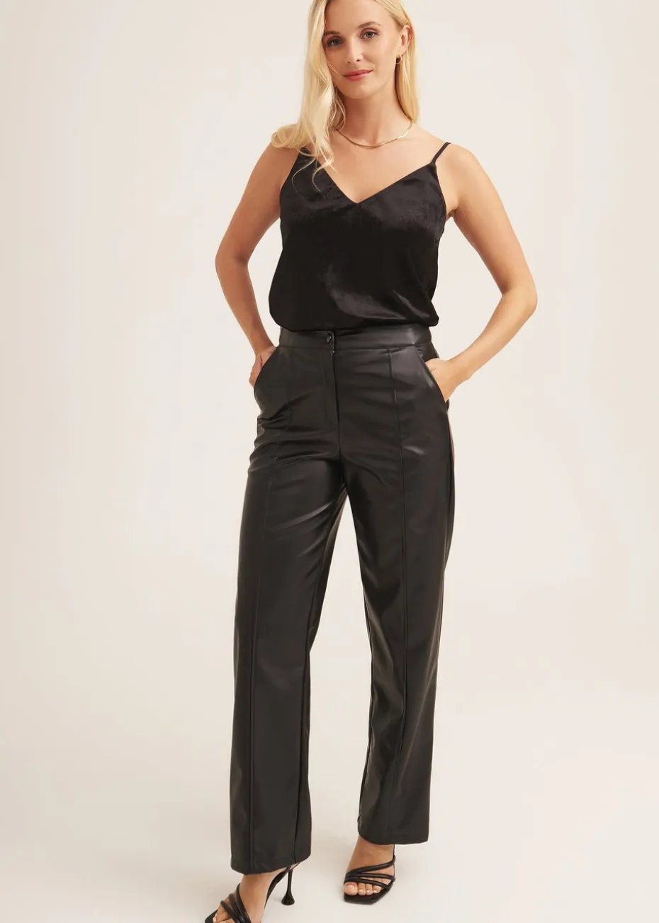 Gini London Black Strappy Velvet Cami Top