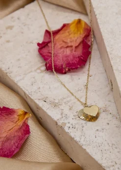 Golden Moments 9ct Yellow Gold Diamond Cut & Polished Double Heart Adjustable Necklace