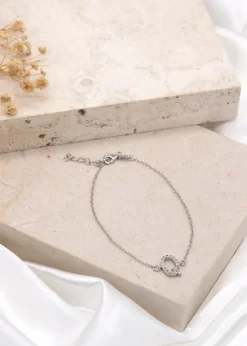 Golden Moments Sterling Silver CZ 'Q' Initial Bracelet