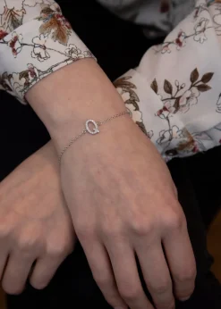 Golden Moments Sterling Silver CZ 'Q' Initial Bracelet