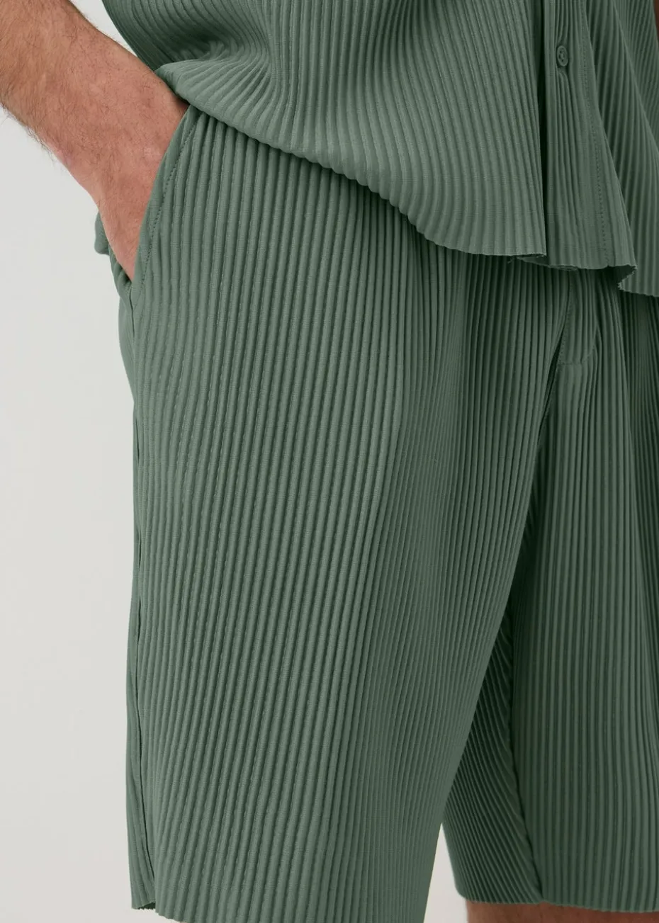 Green Smart Plisse Co Ord Shorts