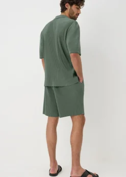 Green Smart Plisse Co Ord Shorts