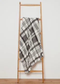 Grey Plaid Print Throw (130cm x 150cm)