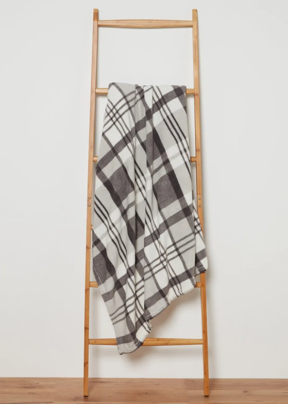 Grey Plaid Print Throw (130cm x 150cm)