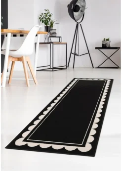 Homemaker Scallop Black Runner