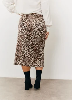 In The Style Brown Leopard Print Midi Skirt