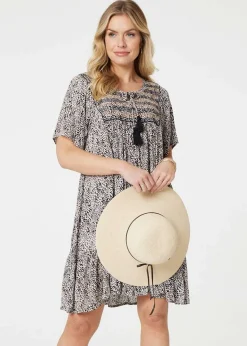 Izabel London Beige Animal Print Knee Length Smock Dress