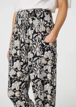 Izabel London Black Floral Print Relaxed Harem Pants