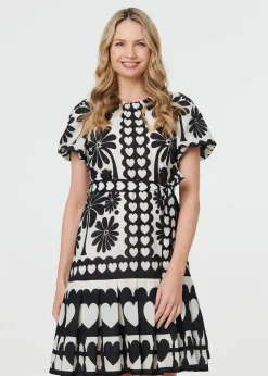 Izabel London Black Heart Print Tie Waist Short Skater Dress