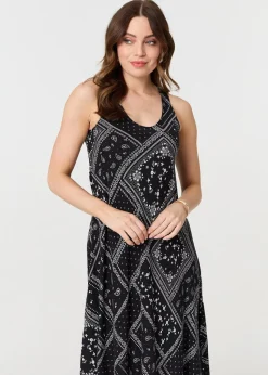 Izabel London Black Printed Sleeveless Relaxed Swing Dress